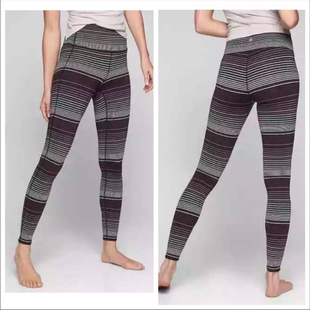 Athleta High Rise Stripe Chaturanga Tight Size S